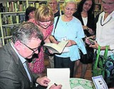 Pomóż bibliotece wygrać pakiet książek