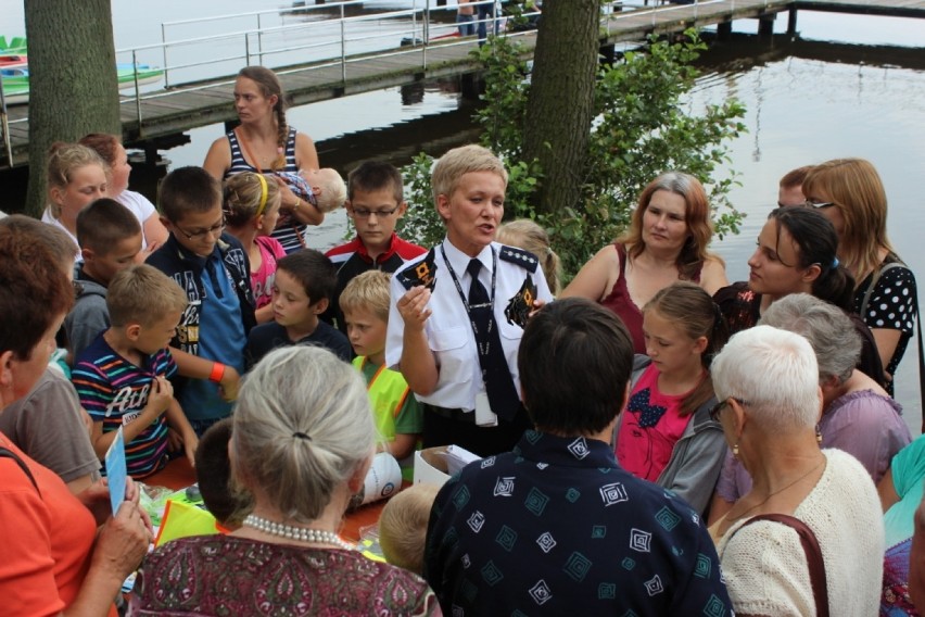 Z policjantami na pikniku integracyjnym w Skępem