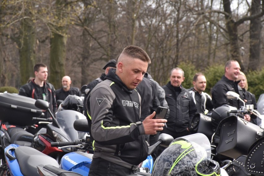 MotoMarzanna 2022. Wielkie rozpoczęcie sezonu motocyklistów z Kalisza i regionu. ZDJĘCIA