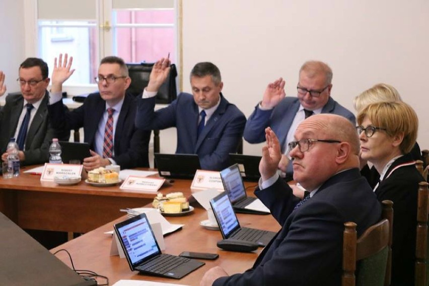 Budżet powiatu kaliskiego na 2019 rok uchwalony