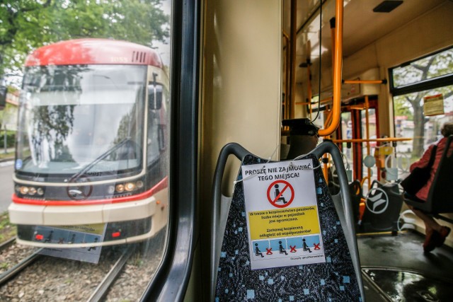 Od poniedziałku, 18 maja więcej pasażerów w autobusach i tramwajach