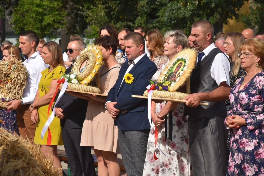 Rolnicy z gminy Dolsk świętowali w Mełpinie.