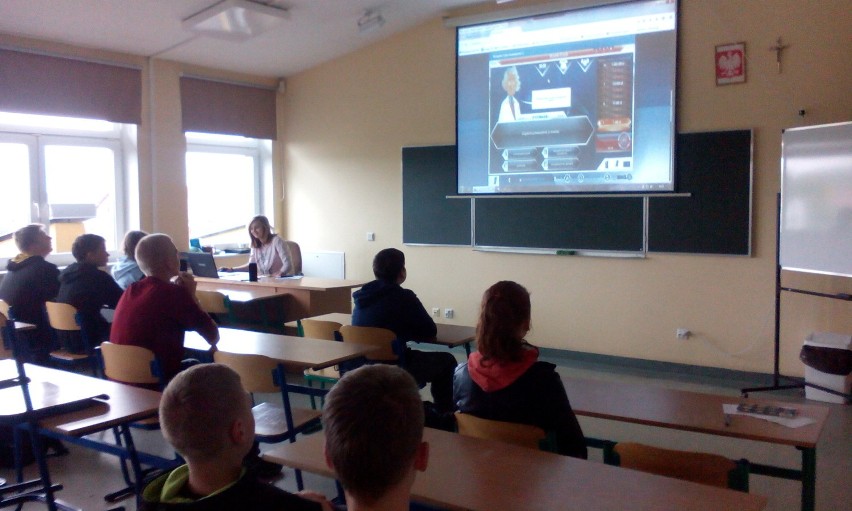 Projekt Erasmus w Zespole Szkół w Cewicach