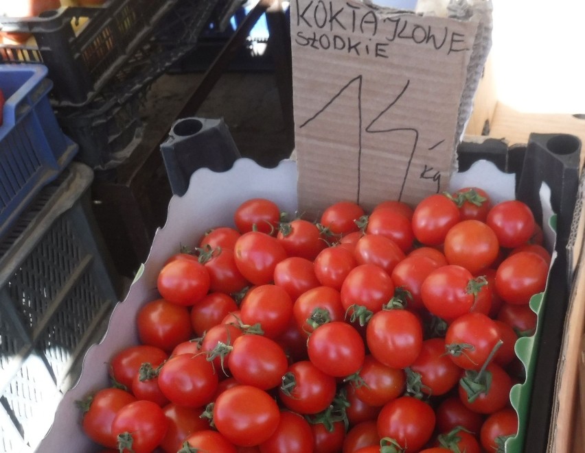 Czwartkowe zakupy na targowisku Korej w Radomiu. Jakie ceny? Zobacz zdjęcia!