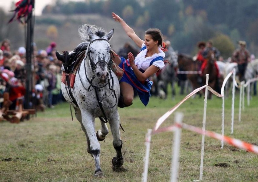 Hubertus Spalski 2018. Święto myśliwych w Spale odbędzie się w najbliższy weekend [PROGRAM, STARE ZDJĘCIA]