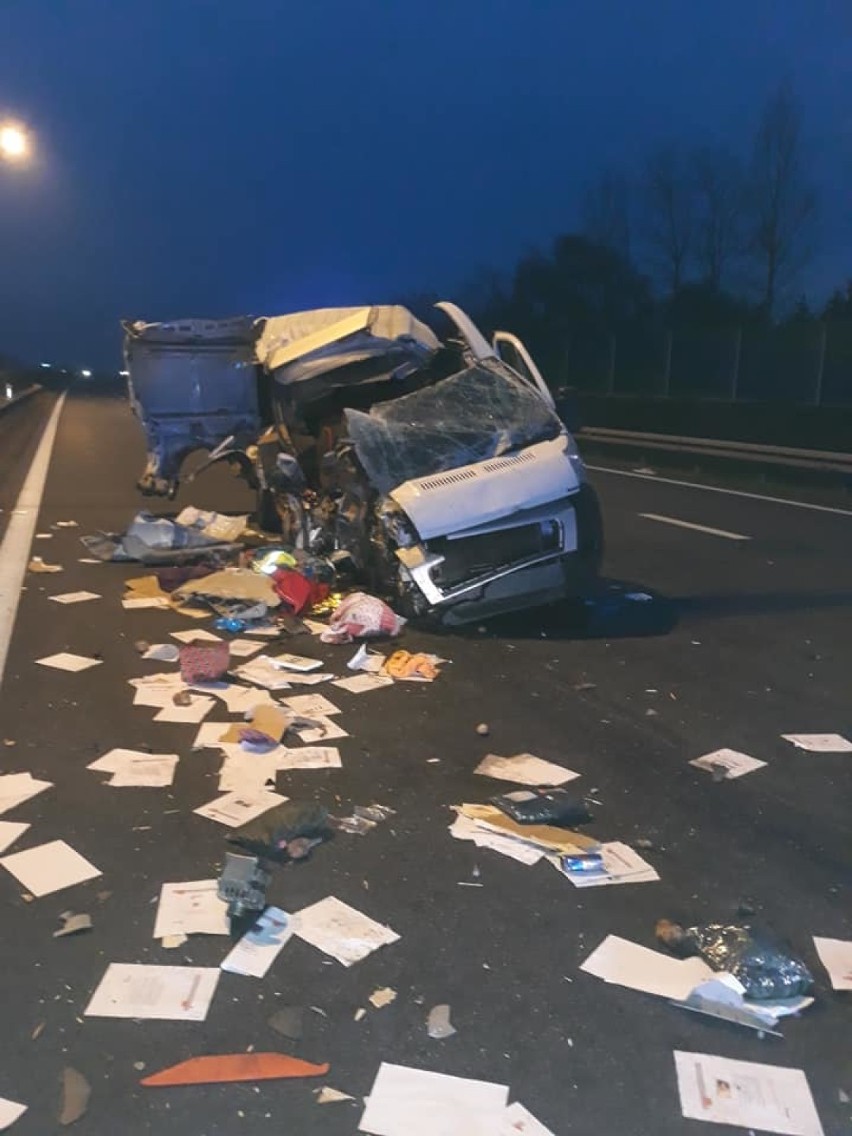 Wypadek na autostradzie. Nie żyje młody mężczyzna 