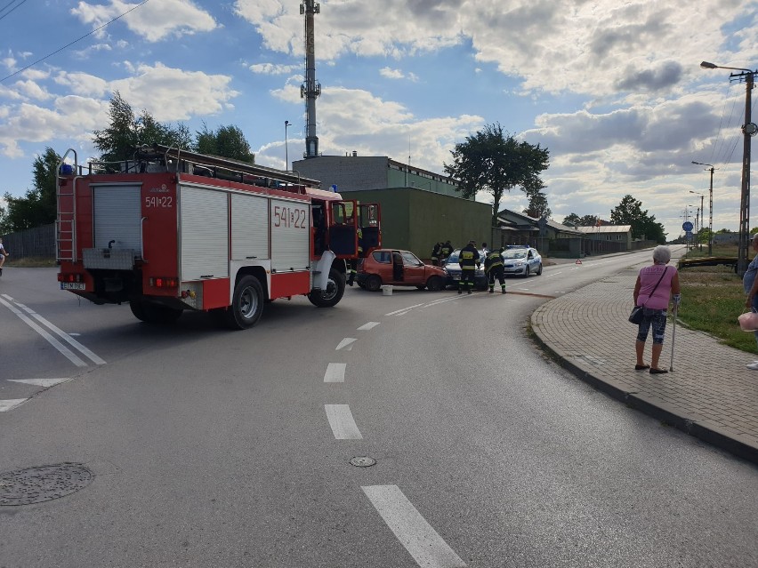 Wypadki i kolizje na tomaszowskich drogach. Pięć samochodów zderzyło się na ul. Spalskiej [ZDJĘCIA]