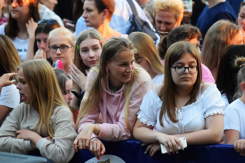 Dni Oleśnicy. Tłumy na koncercie Mroza (ZDJĘCIA) 