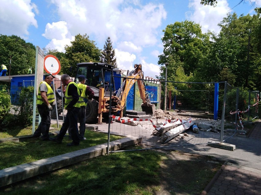 Burzą stary puławski skatepark. Zobacz zdjęcia 