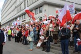 Jarosław Kaczyński podczas marszu: Przebrała się miarka. Mówimy "nie"!