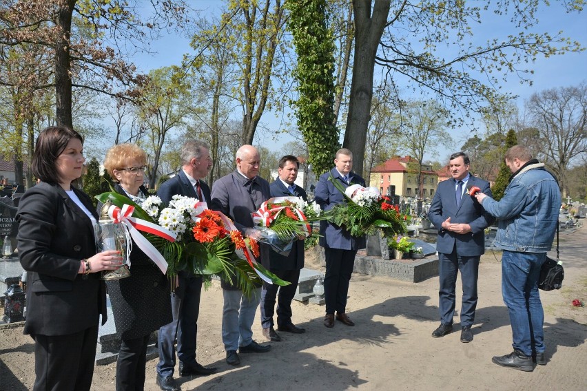 Kościan. Uczczono pamięć pomordowanych w Katyniu [FOTO]