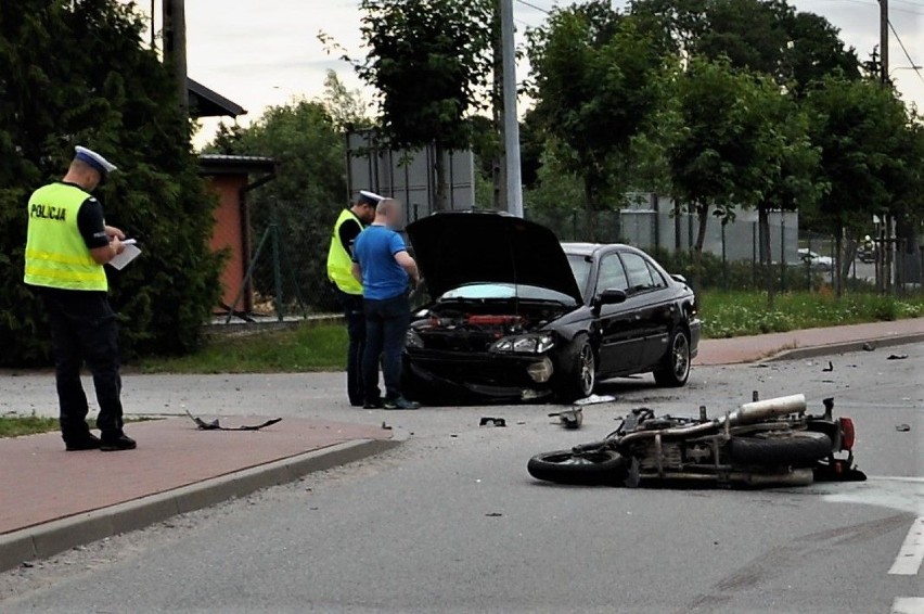 Policjanci pracowali na miejscu wypadków, do których doszło w Liniewku i Szpęgawie niedaleko Tczewa [ZDJĘCIA]