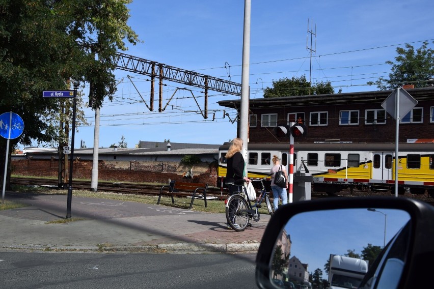 Kierująca samochodem marki Suzuki, jechała pod słońce