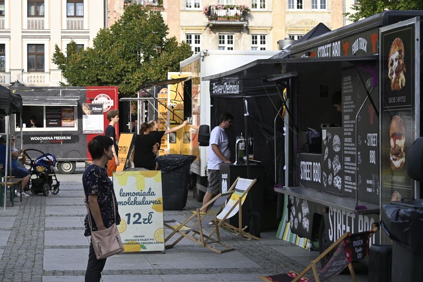 Festiwal food trucków w Chełmnie. Zobacz zdjęcia i wideo