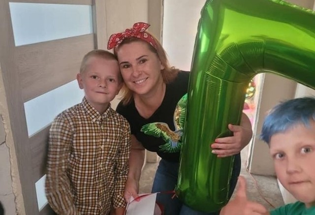 Za sprawą wolontariuszy z Aleksandrowa Kujawskiego i wpłat darczyńców Mateusz na urodziny dostał wymarzoną elektryczną hulajnogę.