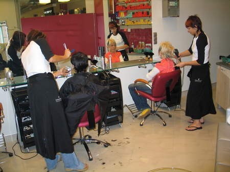 W Niepublicznej Szkole Rzemiosła będą mogły kształcić się przyszłe fryzjerki. Te najlepsze mogą liczyć na stałą i dobrze płatną pracę w zakładach fryzjerskich w Polsce i za granicą.