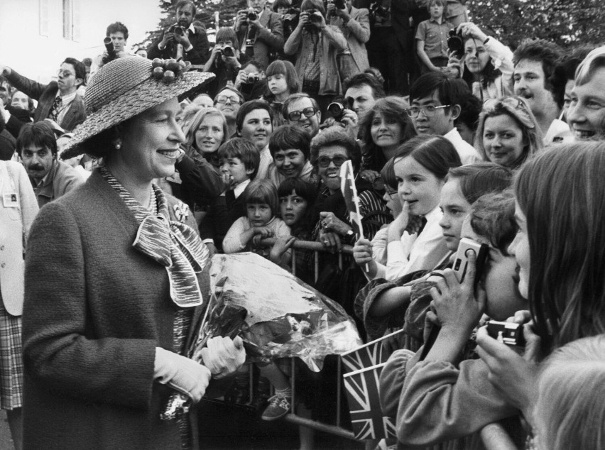 Królowa Elżbieta II w Genewie w Szwajcarii w 1980 roku.
