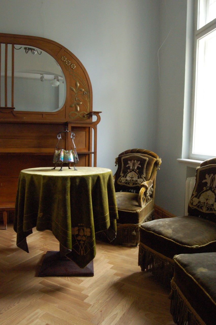 Mieszczański (s)pokój w Sopocie. Wystawa mebli i stylizacja wnętrz sprzed wieków 