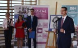 Premier Mateusz Morawiecki w Żorach. Rozpoczął rok szkolny w ZSBI z uczniami [ZDJĘCIA]