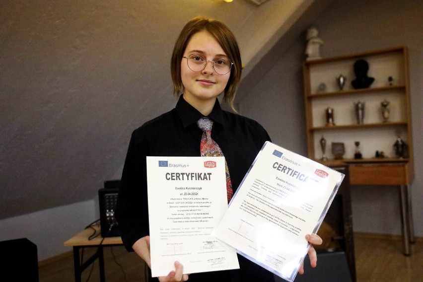 Legnica: Uczniowie Zespołu Szkół Samochodowych otrzymali certyfikaty programu Erasmus+