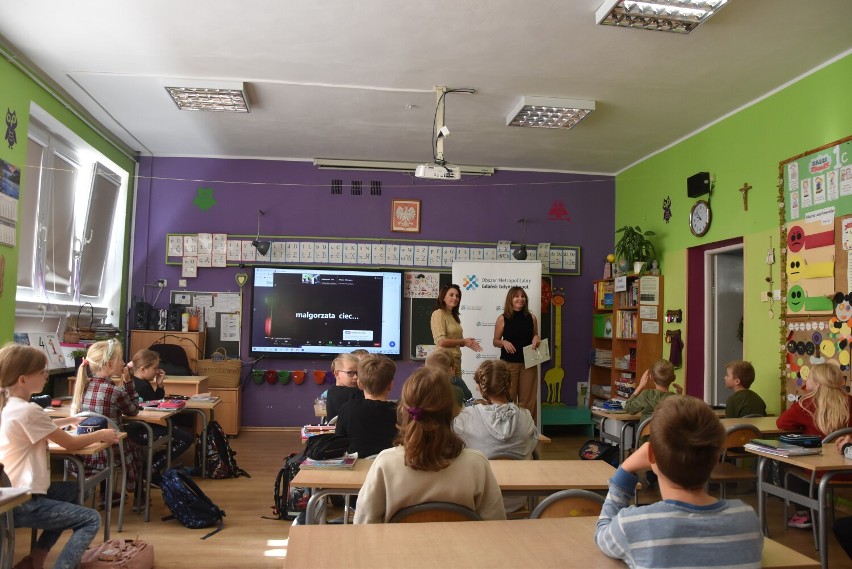 W Szkole Podstawowej nr 11 w Tczewie uroczyście przekazano interaktywny monitor!