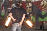 FireShow w Warszawie. Ognisty pokaz "na patelni" [ZDJĘCIA]