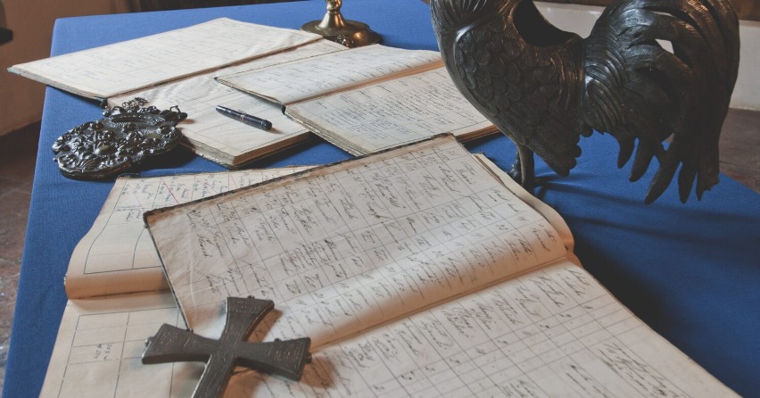 Dawne księgi cechowe wzbogaciły zbiory Muzeum w Jarosławiu Kamienica Orsettich [ZDJĘCIA] 