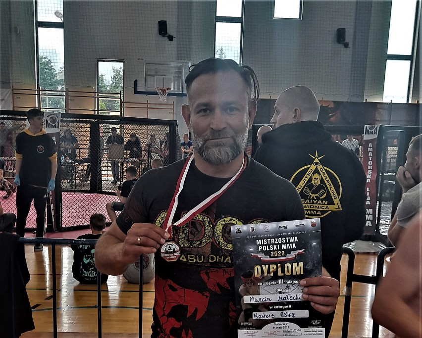 Mistrzostwa Polski MMA 2022. Kaliski radny Marcin Małecki zdobył medal! ZDJĘCIA