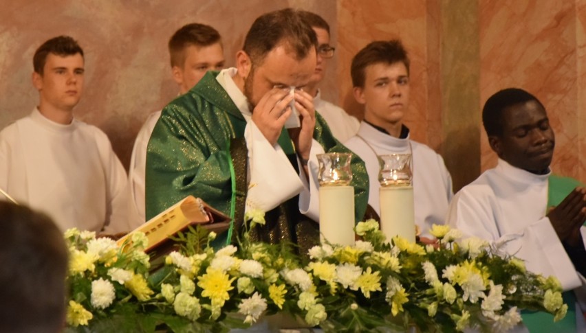 Na mszy świętej misyjnej nie brakowało chwil wzruszeń po śmierci proboszcza Dariusza Kowalka