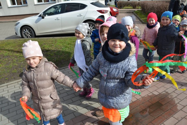 Nowy Dwór Gdański. Przedszkolaki powitały wiosnę