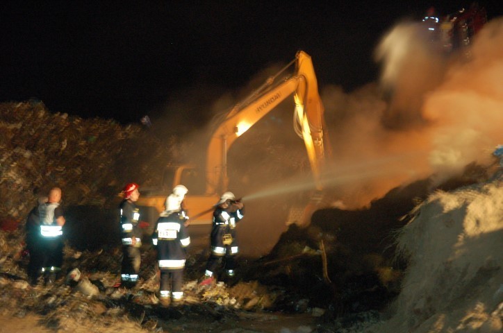 Pożar śmieci w Dąbrówce Wielkopolskiej