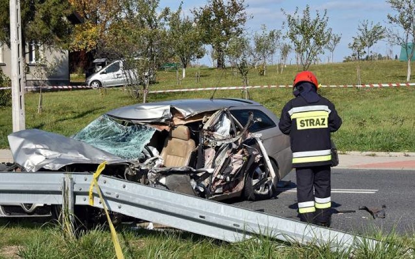 Mapa śmiertelnych wypadków drogowych wakacje 2020. Zdarzeń przybywa każdego dnia