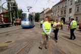 Odbiory na ul. Hubskiej. Niebawem wrócą tam tramwaje. Pasażerów czekają zmiany...