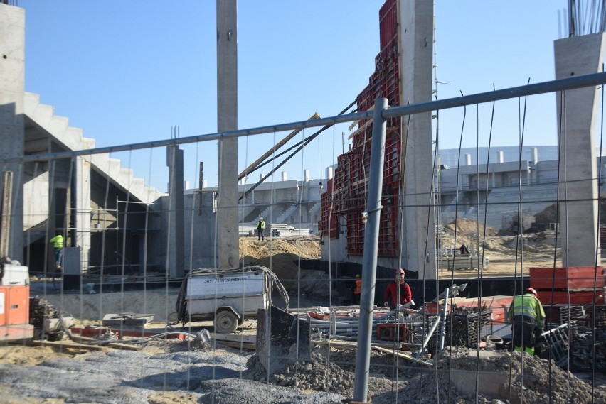 Trwa budowa nowego stadionu dla Radomiaka w ramach...