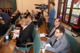 Sesje Rady Miejskiej Świętochłowice: radni złożyli ślubowanie, prezydent zaprzysiężony