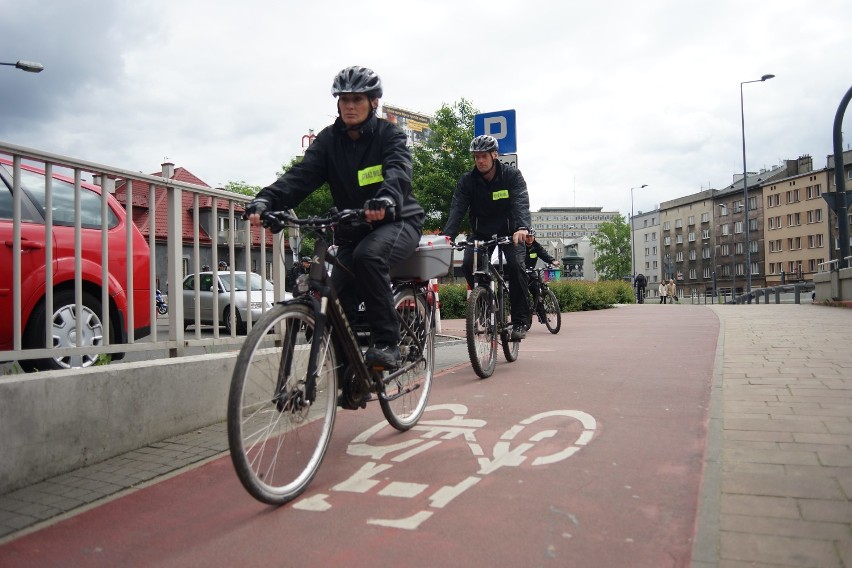 Kraków. Ruszają patrole rowerowe straży miejskiej [ZDJĘCIA, WIDEO]