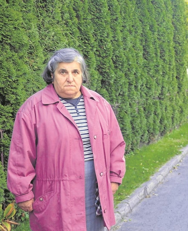 Maria Bartyz przy ul. Bohaterów Westerplatte mieszka od 40 lat. Jak wielu mieszkańców, nie godzi się na ruchliwą ulicę