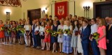 W Urzędzie Miasta Inowrocławia nagrodzono laureatów olimpiad i konkursów przedmiotowych [lista nagrodzonych, zdjęcia]