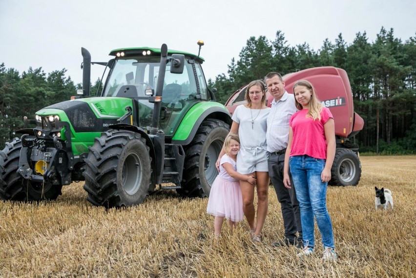 Starostowie tucholskich dożynek wojewódzkich 2020. Wciąż jest problem ze sprzedażą bezpośrednią