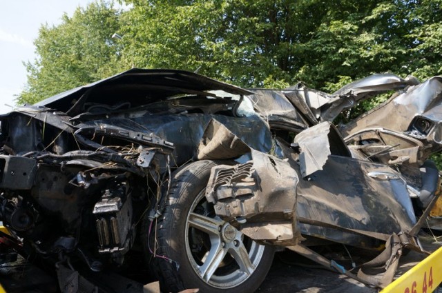 Wypadek w Białej. Jedna osoba nie żyje, a trzy są ranne.