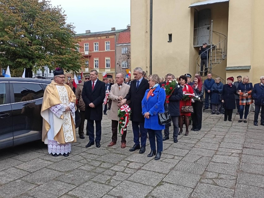 Święto Niepodległości w Pleszewie. Mieszkańcy modlili się za...