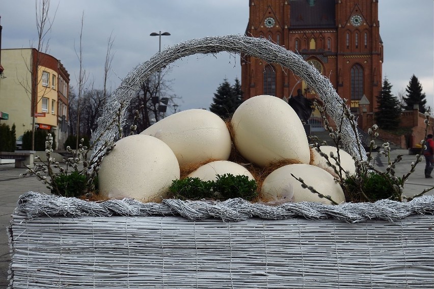 Wielkanocny Rybnik: 1000 pisanek zdobi centrum miasta