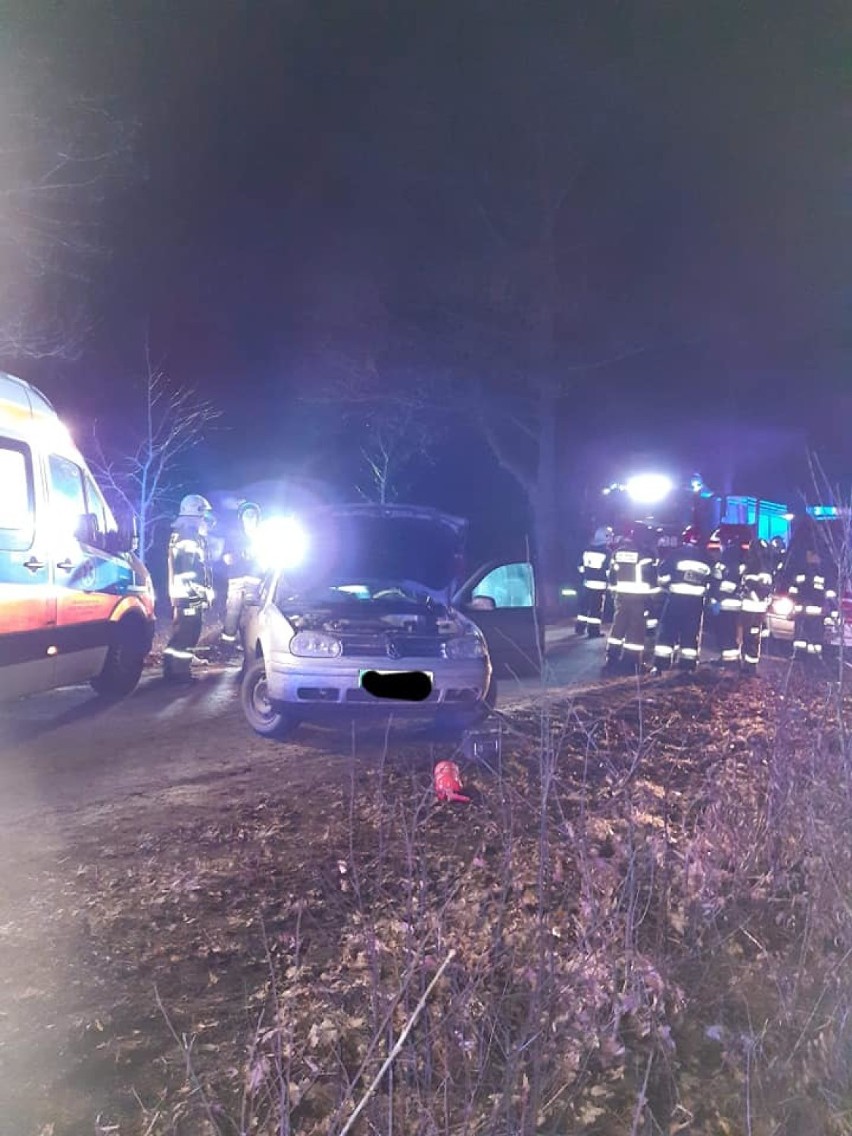 Wypadek drogowy koło Barwic. Jedna osoba w szpitalu [zdjęcia]
