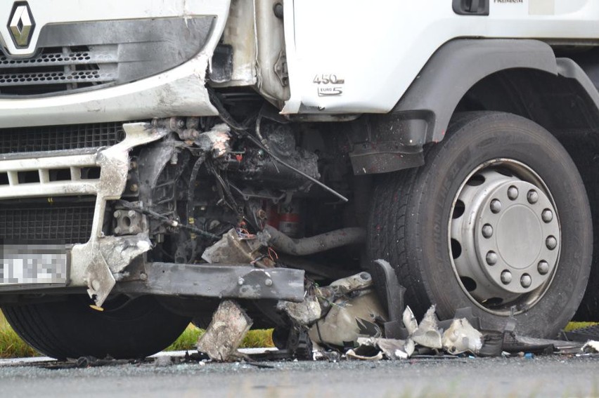 Wypadek na obwodnicy Skalmierzyc. Jedna osoba nie żyje