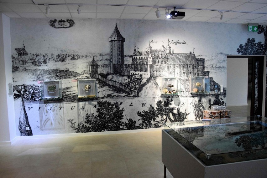 Kruszwica. Tak prezentuje się wystawa historyczno-przyrodnicza w nowej siedzibie Nadgoplańskiego Parku Tysiąclecia. Zdjęcia