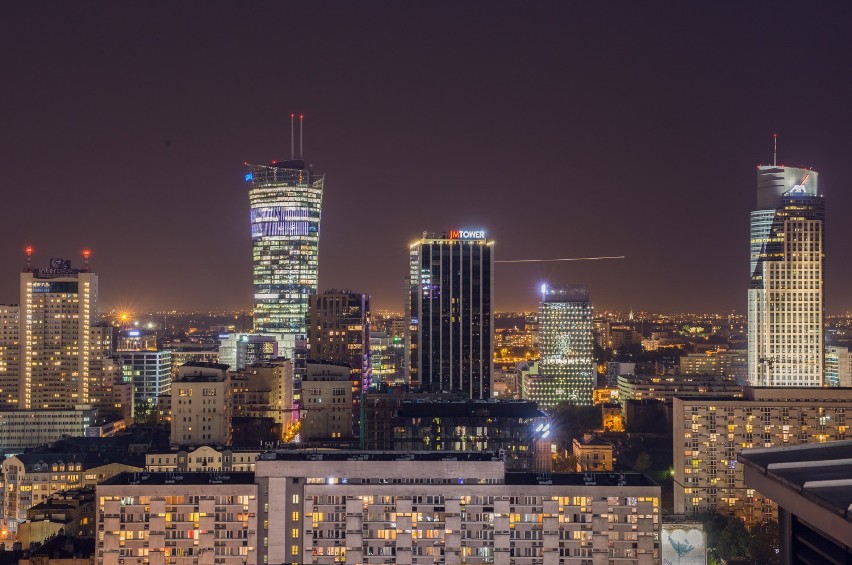 Warszawa nocą