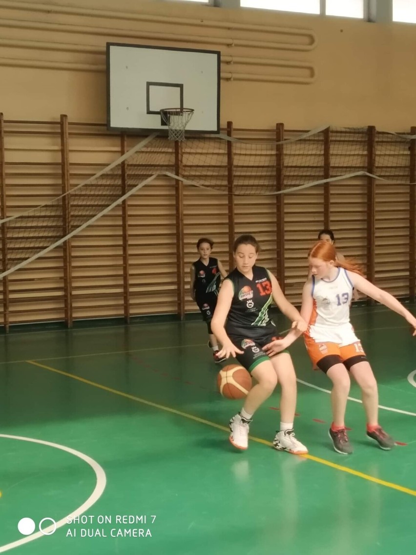 Dziewczyny Basket Grodzisk 2020 pewnie pokonały zespół MUKS Poznań II 