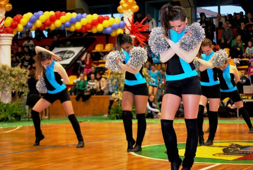 XVI Mistrzostw Polski Cheerleaders - hala Trapez w Lesznie....