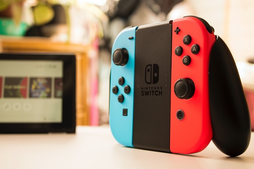 Co ciekawe, Nintendo Switch pod względem sprzedaży ustępuje...