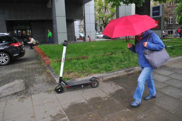 Lime wprowadza kary za pozostawienie hulajnogi w złym miejscu